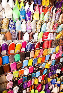 Traditional Moroccan slippers on a stand in the souk in Marrakech, Morocco, North Africa, Africa