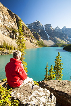 Moraine Lake, Banff National Park, UNESCO World Heritage Site, Alberta, Canadian Rockies, Canada, North America