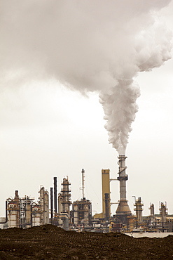 The Syncrude upgrader plant on the tar sands project, Alberta, Canada, North America