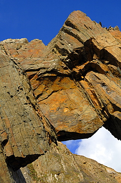 Rock arch, Marloes Sands, Pembrokeshire, Wales, UK, Europe