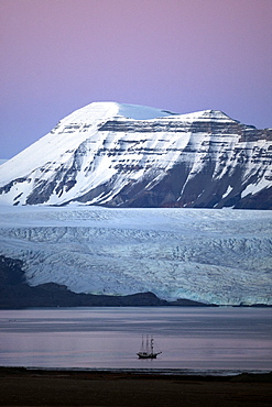 Nordenskioldbreen, Billefjorden,Spitsbergen, Svalbard, Norway, Scandinavia, Europe