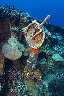 Gear shift lever on bow, Fujikawa Maru shipwreck, Truk lagoon, Chuuk, Federated States of Micronesia, Caroline Islands, Micronesia, Pacific Ocean, Pacific