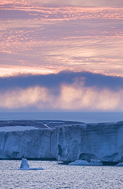 Glacier wall, sun set, sun rise, arctica.    , Svalbard, Norway