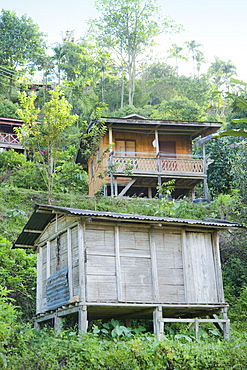 Villagers homes.  Kampung Kiau Nulu Village, Sabah, Borneo, Asia 