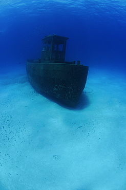 Wreck of the ''Blue Plunder''- Bahamas